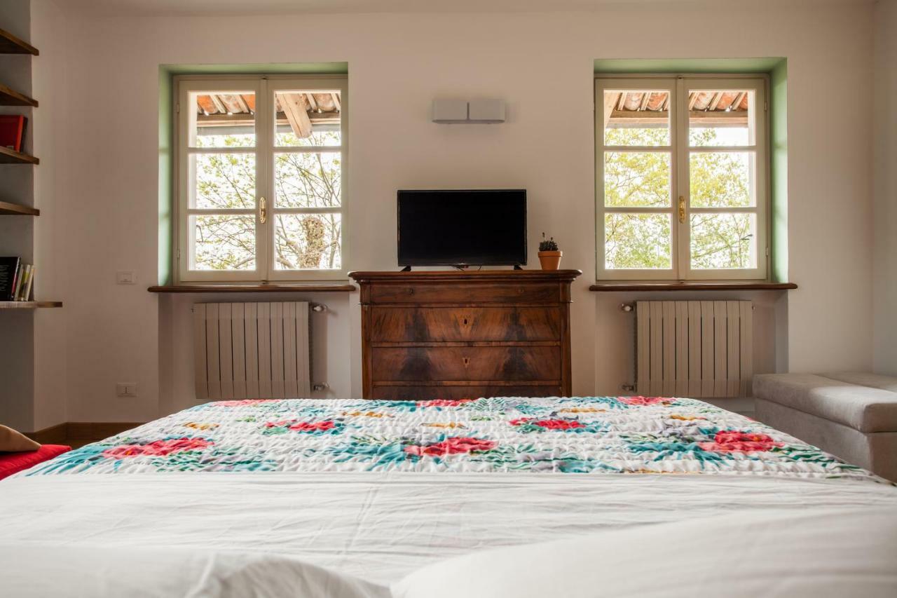 America Nei Boschi B&B Бра Екстериор снимка